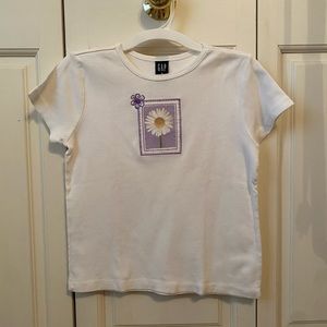 Gap Short Sleeve Daisy T-shirt Size M